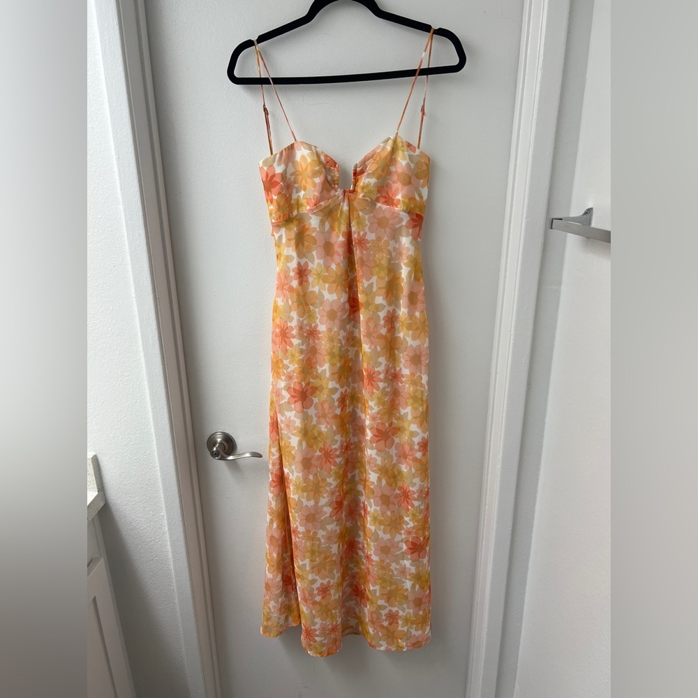 NWT Floral Twist Back Maxi Dress size L/12 Australian - Picture 4 of 8